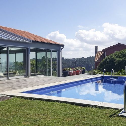 Venta de Chalet independiente con piscina junto a la playa en Salinas, Asturias